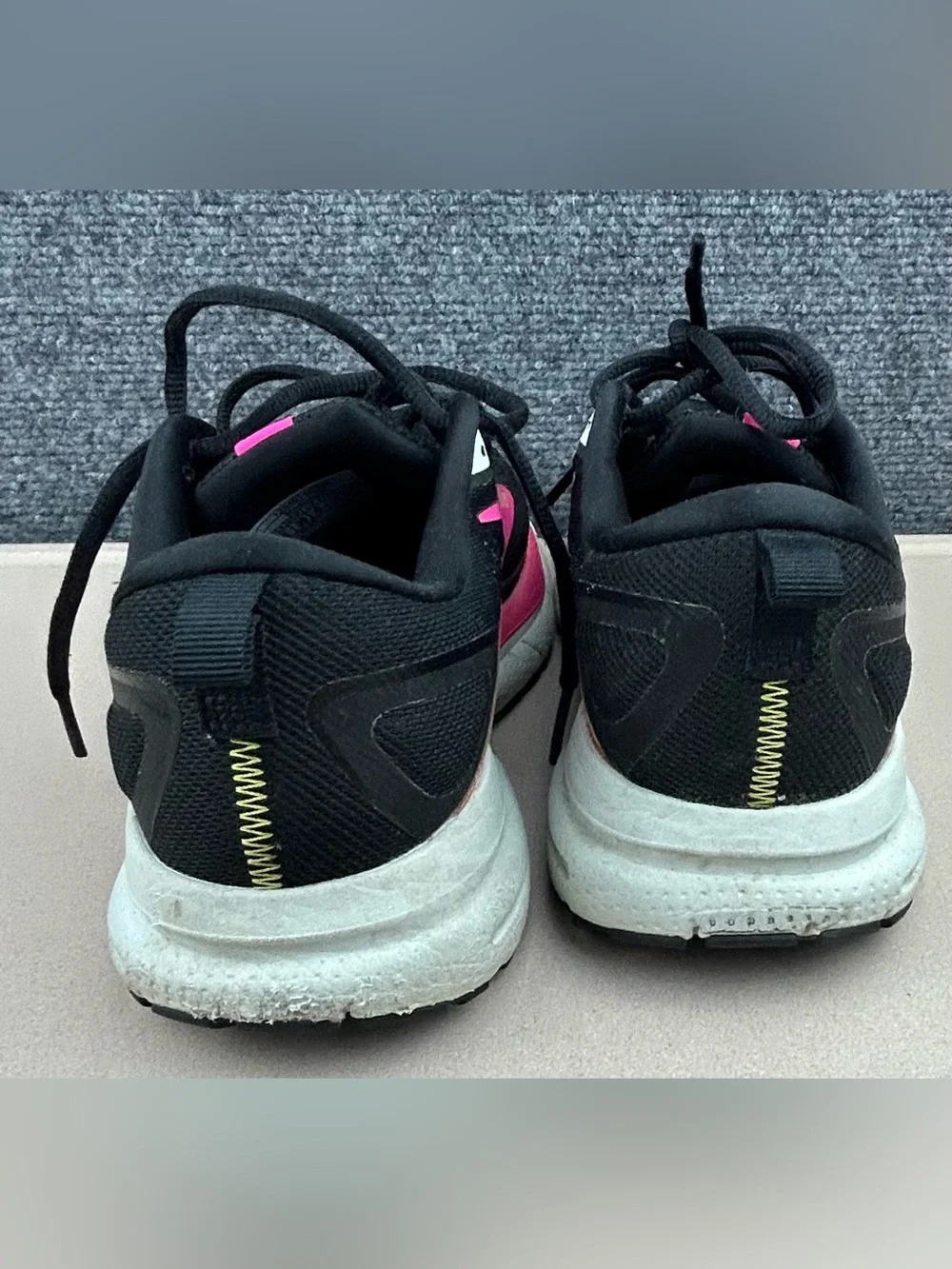 Brooks Trace 3 women’s lightweight running shoes sneakers size 8